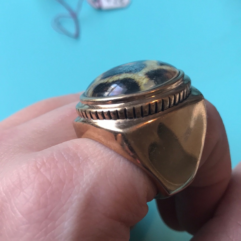 Funky Cheetah Ring - Picture 2 of 4